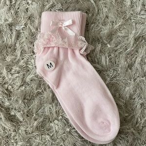 NWOT Girls Pink Lace Ruffle Socks - Size Youth Medium